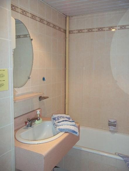 L'Etoile D'Or Hotel Bourbonne-les-Bains Ngoại thất bức ảnh